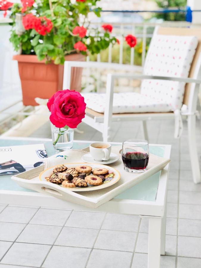 Casa Laura Bed & Breakfast Terracina Luaran gambar